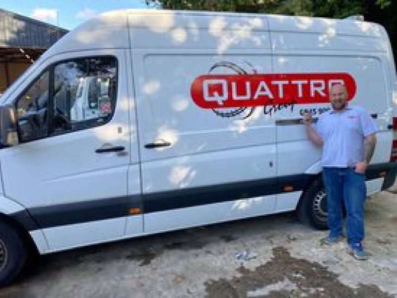 Quattro's Petrol Station Hero