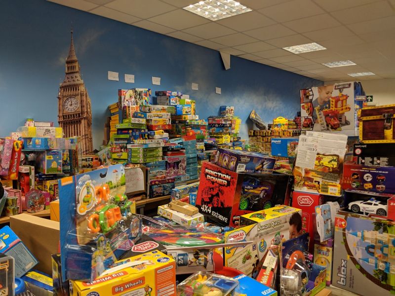 Quattro Hosts Community Links Toy Appeal