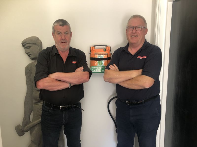 Quattro Fits 'Damian's Defibs'