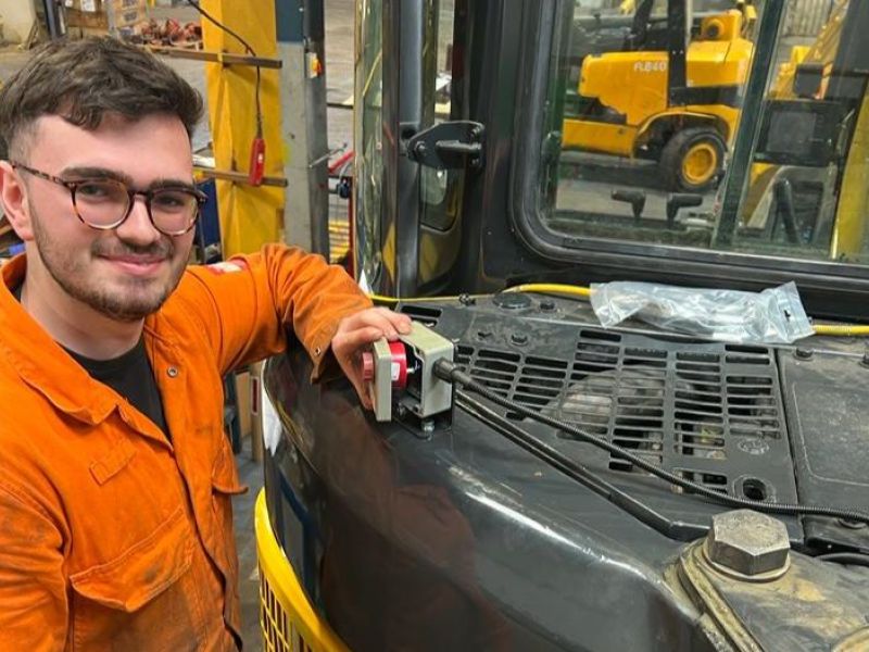 Award Winning Plant Mechanic 'Fits' Perfectly at Quattro